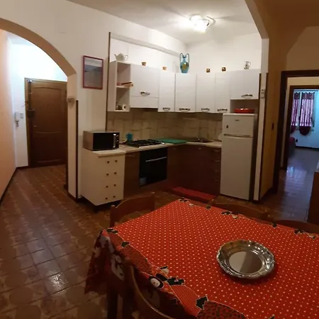 Andeli Apartment *