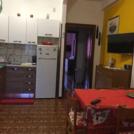Andeli Apartment